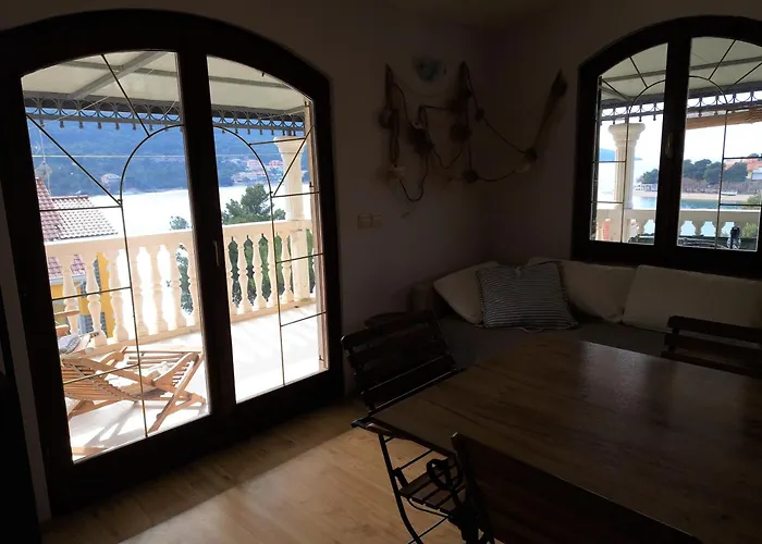 Apartments Karmela