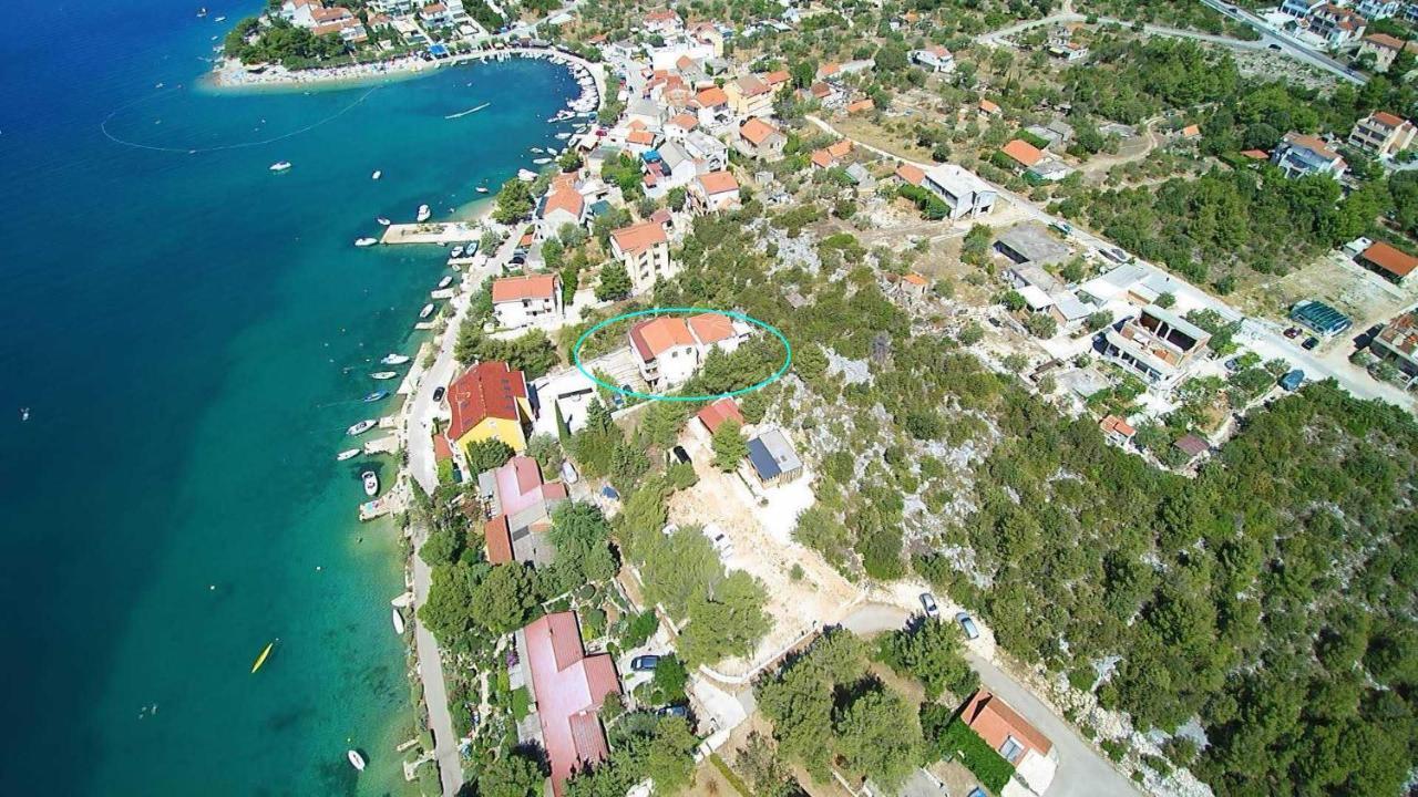Karmela