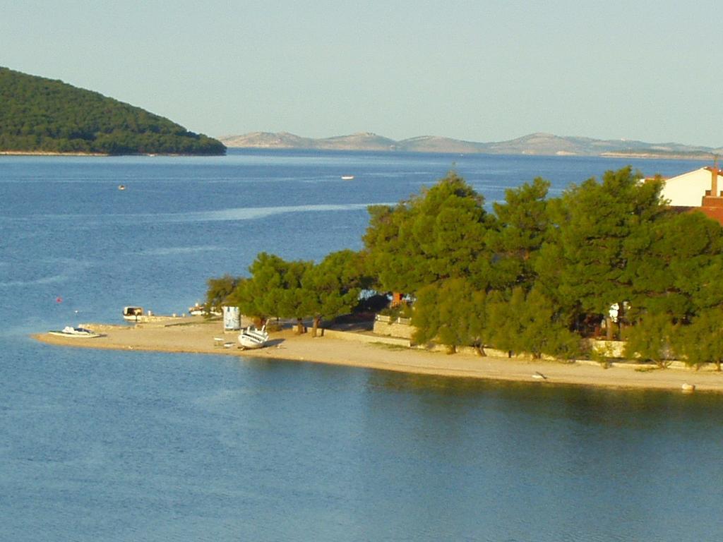 Karmela