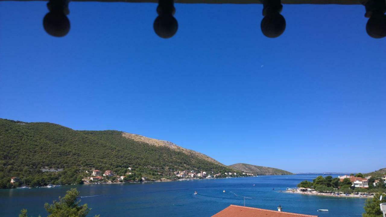 Karmela